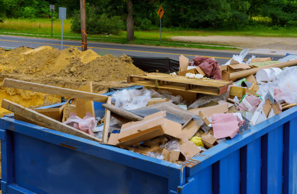 Best Retail Junk Removal  in Cambridge, MN